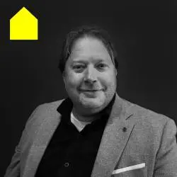 NIELS VAN LEUSDEN | MAKELAAR